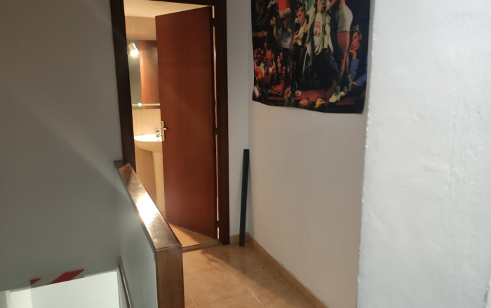 Revente - Local comercial -
Barcelona - Sant Martí