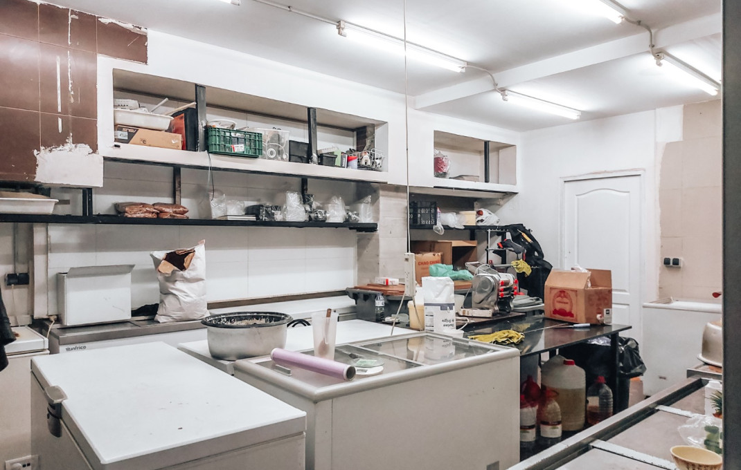 Traspaso - Bar Restaurante -
Cornella de Llobregat - Almeda