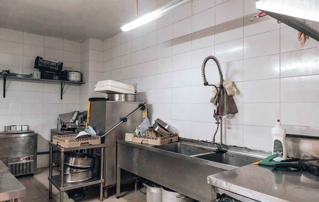 Traspaso - Bar Restaurante -
Cornella de Llobregat - Almeda