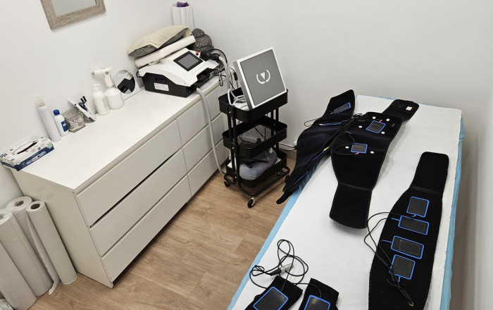 Traspaso - Peluquerias y Estetica -
Barcelona - Gràcia