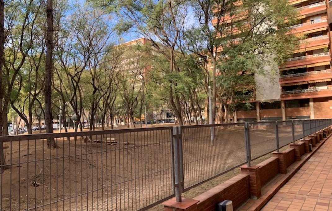 Alquiler - Local comercial -
Barcelona - Sarria-Sant Gervasi