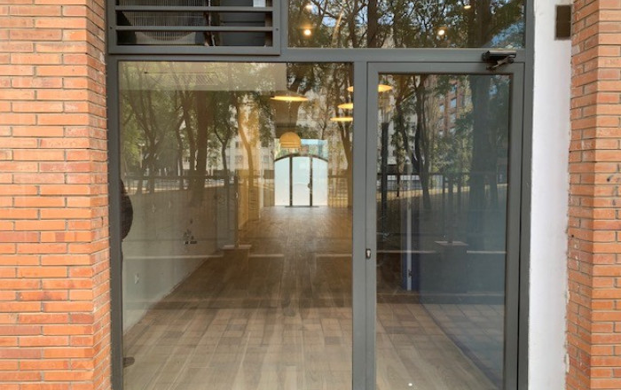 Alquiler - Local comercial -
Barcelona - Sarria-Sant Gervasi