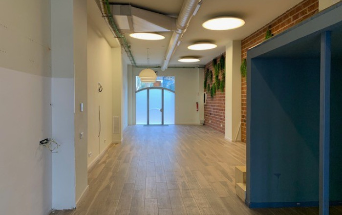 Alquiler - Local comercial -
Barcelona - Sarria-Sant Gervasi