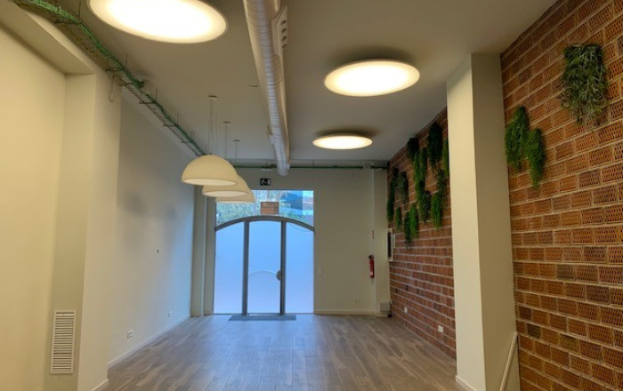 Alquiler - Local comercial -
Barcelona - Sarria-Sant Gervasi