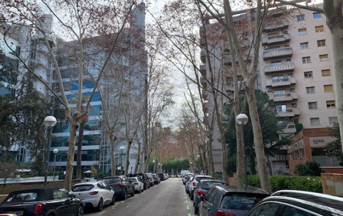 Alquiler - Local comercial -
Barcelona - Sarria-Sant Gervasi