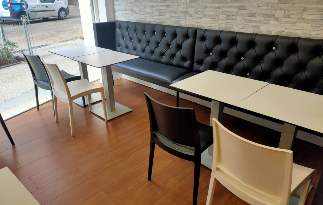 Traspaso - Cafeteria -
Barcelona - Sant Andreu