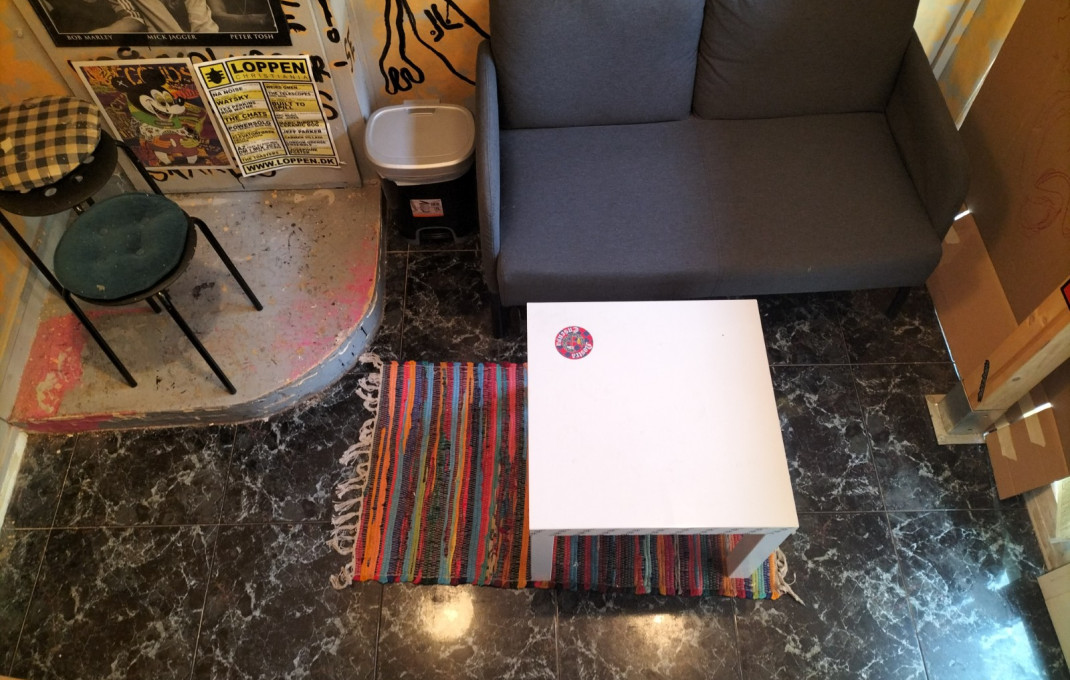 Revente - Local comercial -
Barcelona - Nou Barris