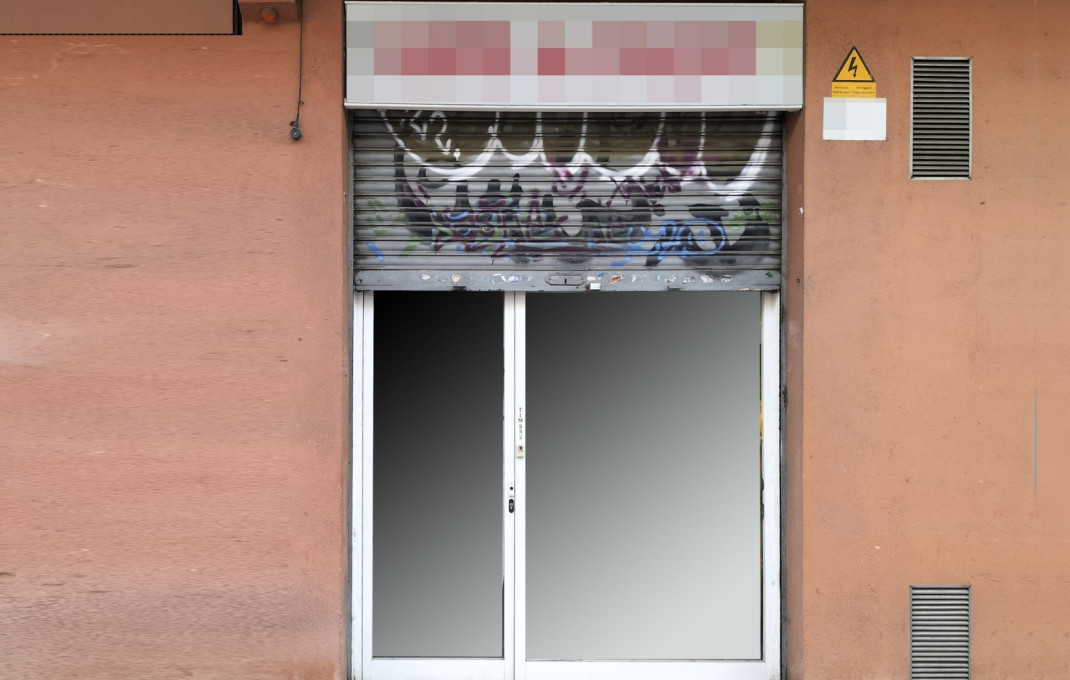 Revente - Local comercial -
Barcelona - Nou Barris