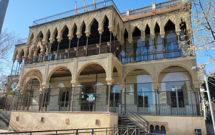 Revente - Local comercial -
Barcelona - Guinardo