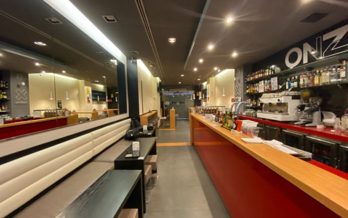 Traspaso - Bar-Cafeteria -
Barcelona - Gràcia