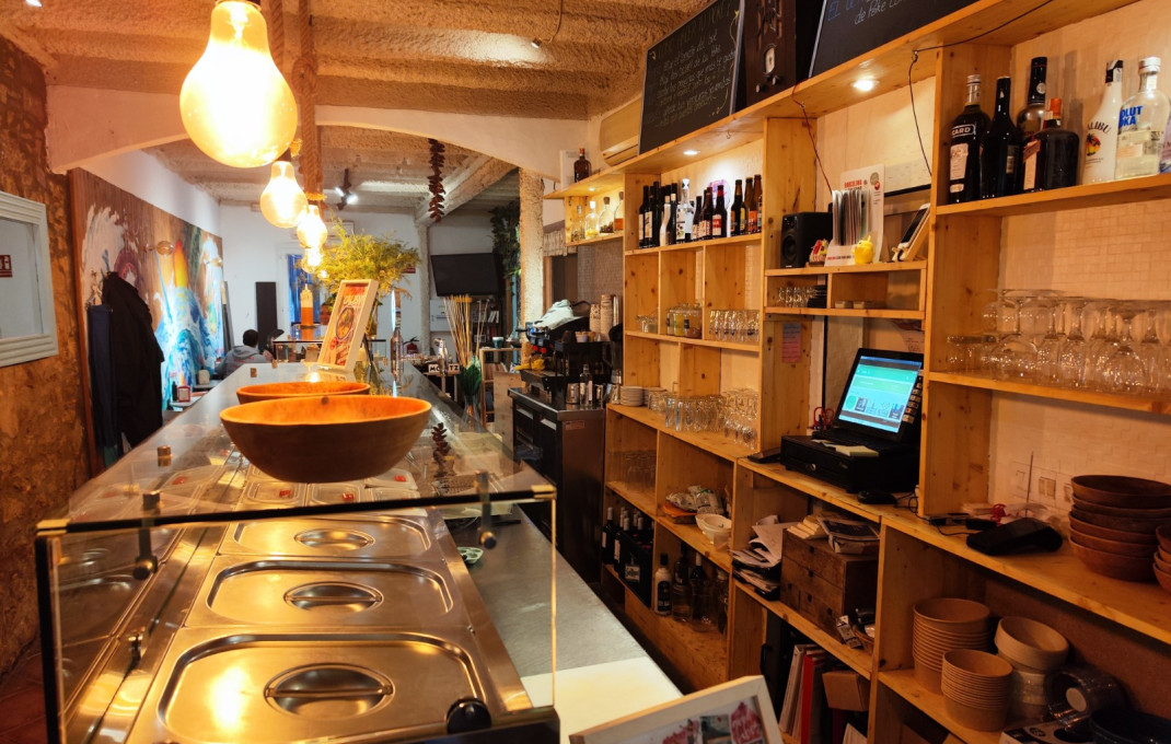 Transfert - Licencia C2 -
Barcelona - Eixample Derecho