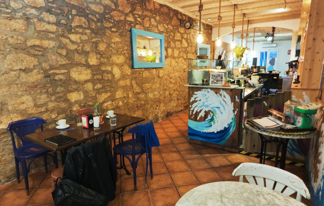 Transfert - Licencia C2 -
Barcelona - Eixample Derecho