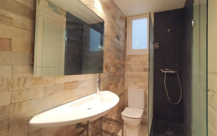 Venta en rentabilidad - Piso -
Barcelona - Eixample