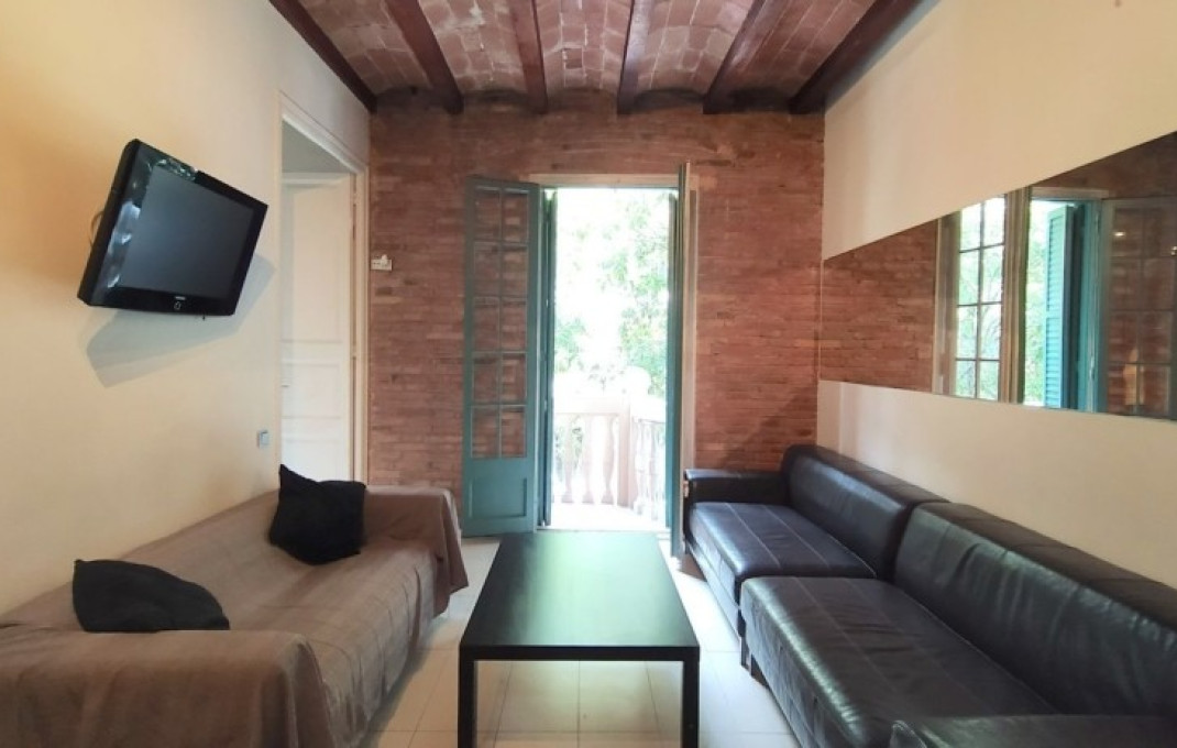 Venta en rentabilidad - Piso -
Barcelona - Eixample