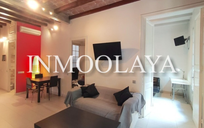 Venta en rentabilidad - Piso -
Barcelona - Eixample