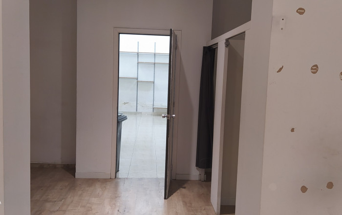 Alquiler - Local comercial -
Barcelona - Gràcia