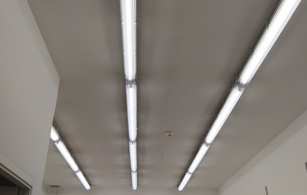 Alquiler - Local comercial -
Barcelona - Gràcia