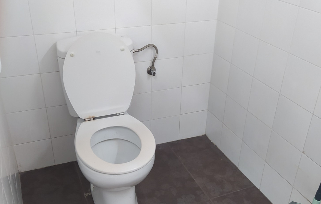 Alquiler - Local comercial -
Barcelona - Gràcia