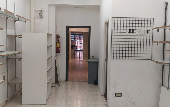 Alquiler - Local comercial -
Barcelona - Gràcia