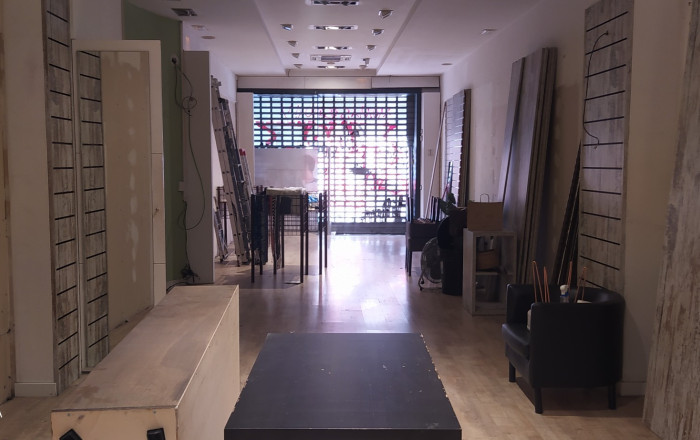 Alquiler - Local comercial -
Barcelona - Gràcia
