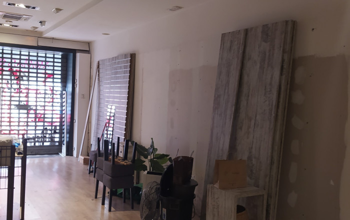 Alquiler - Local comercial -
Barcelona - Gràcia