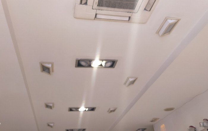 Alquiler - Local comercial -
Barcelona - Gràcia