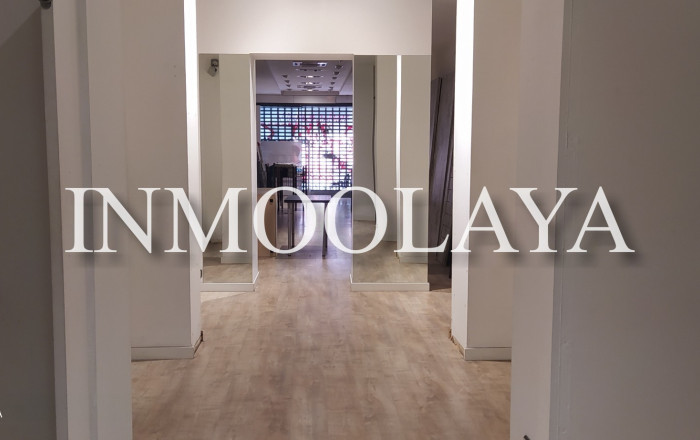 Alquiler - Local comercial -
Barcelona - Gràcia