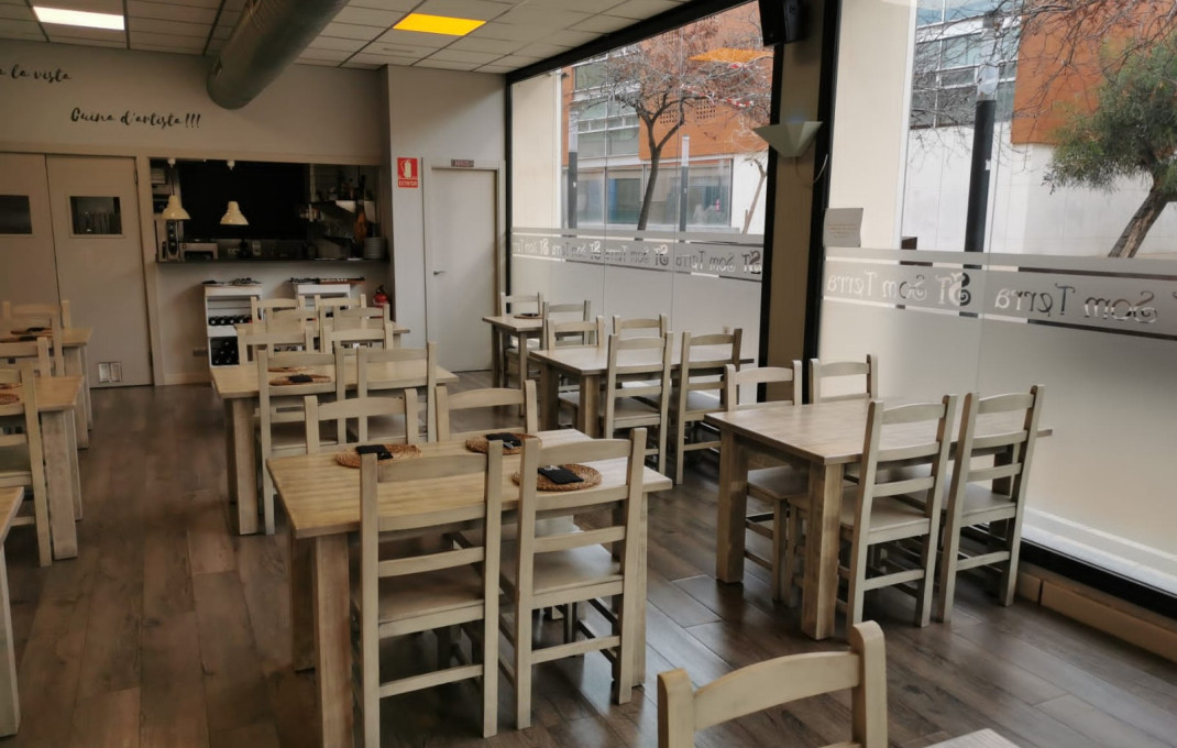 Transfert - Restaurant -
Mataró