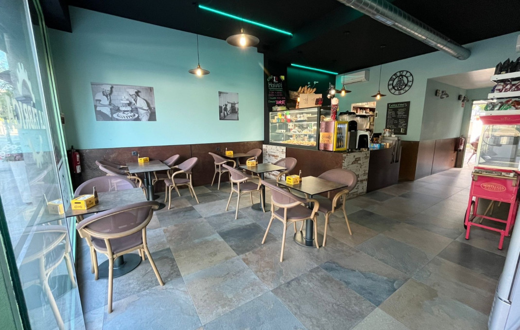 Transfer - Bar-Cafeteria -
Parets del Vall&egrave;s