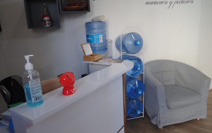 Traspaso - Peluquerias y Estetica -
Barcelona - Eixample Derecho