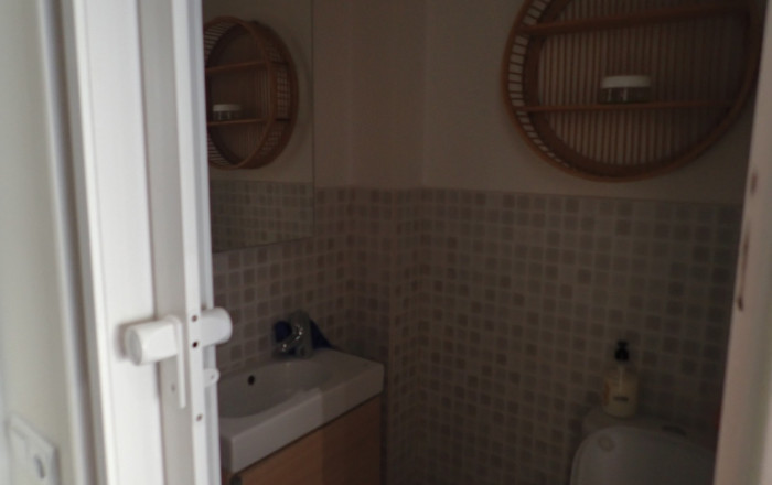 Traspaso - Peluquerias y Estetica -
Barcelona - Eixample Derecho