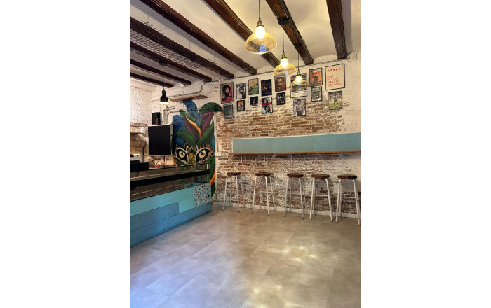 Traspaso - Bodega -
Barcelona - Barceloneta