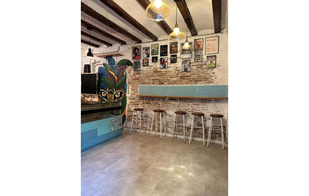 Traspaso - Bodega -
Barcelona - Barceloneta