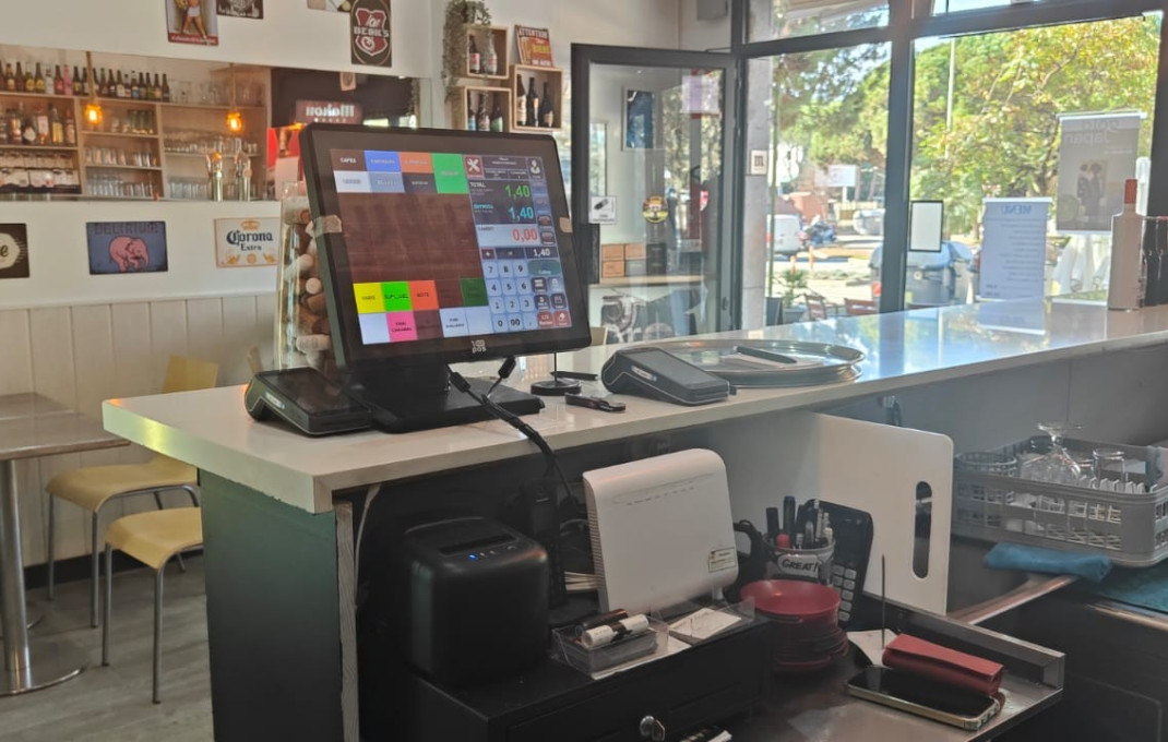 Traspaso - Bar-Cafeteria -
Gavá