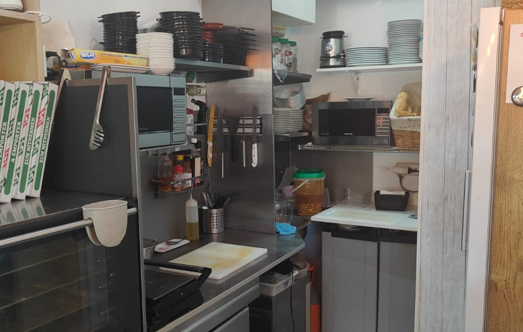 Traspaso - Bar-Cafeteria -
Gavá