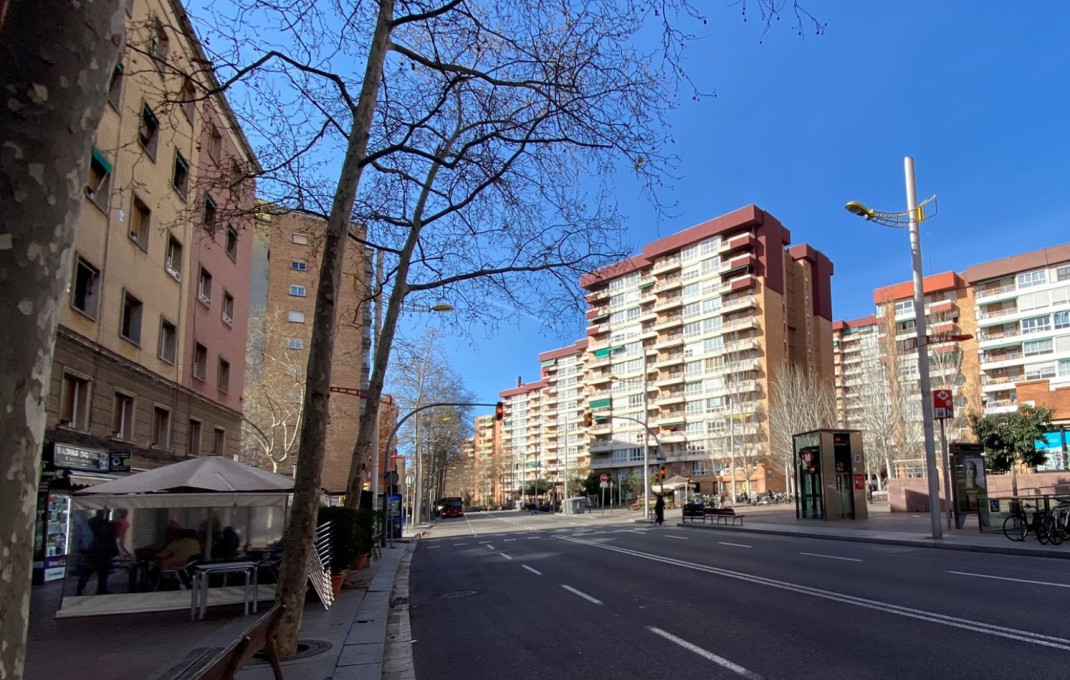 Venta - Restaurante -
Barcelona - Eixample Derecho