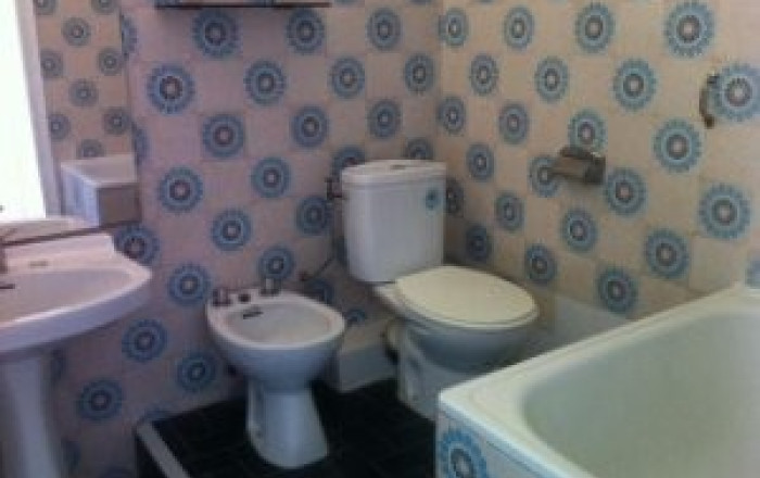 Venta en rentabilidad - Piso -
Barcelona - Gràcia