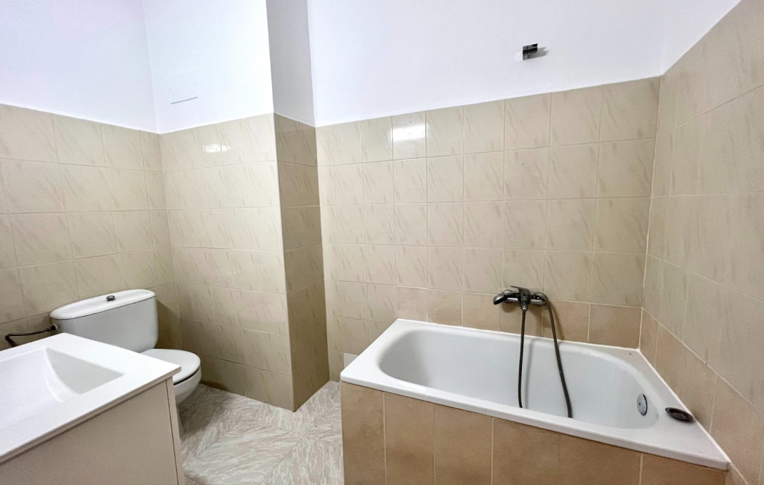 Venta en rentabilidad - Piso -
Barcelona - Gràcia