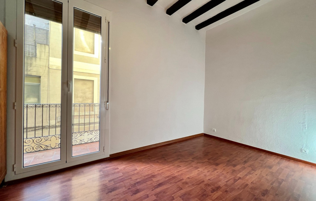 Venta en rentabilidad - Piso -
Barcelona - Gràcia