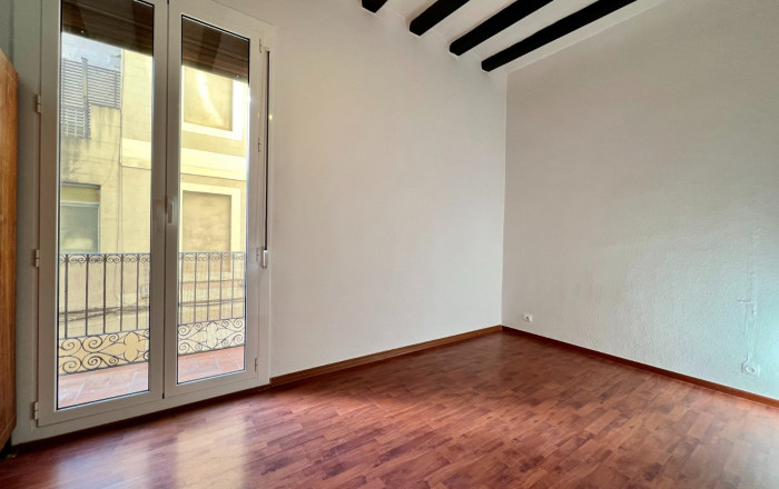 Venta en rentabilidad - Piso -
Barcelona - Gràcia