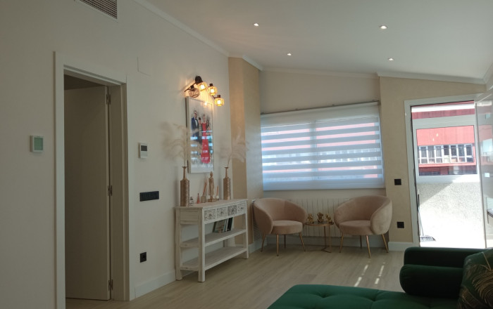 Venta - Casa -
Cerdanyola del Vallès