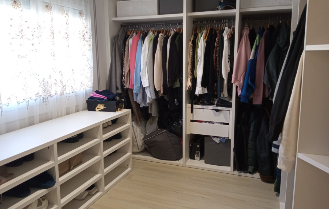 Venta - Casa -
Cerdanyola del Vallès