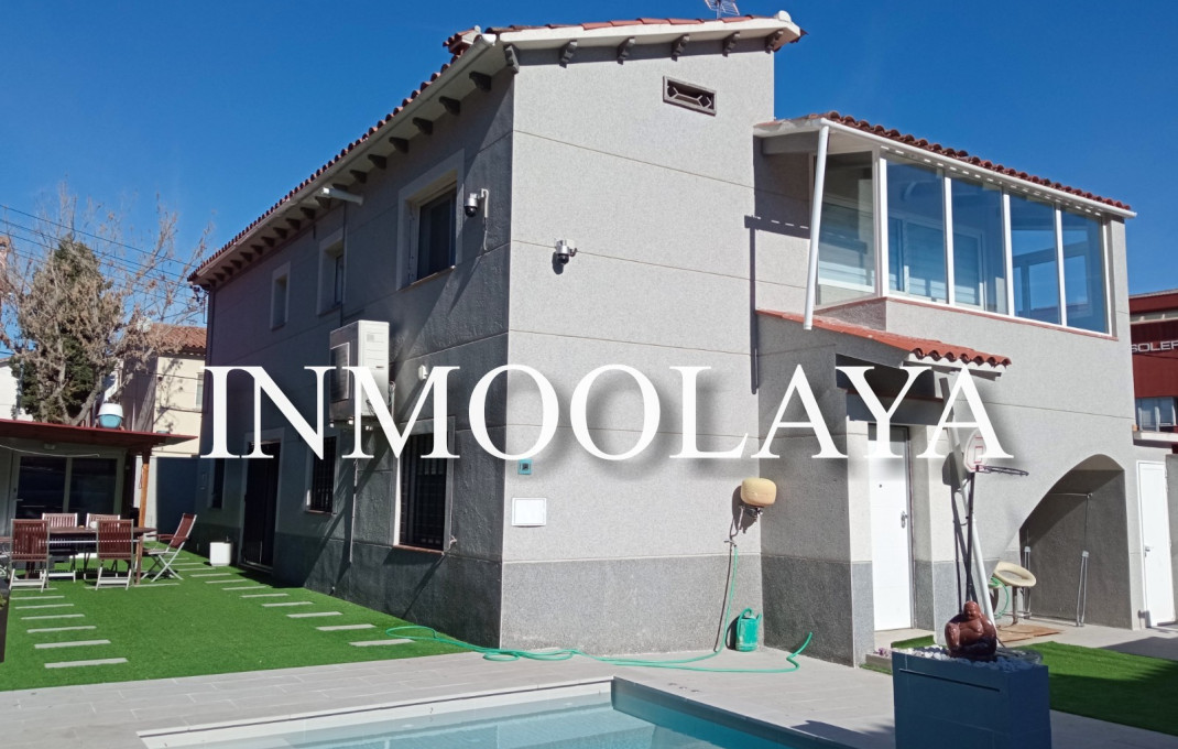 Venta - Casa -
Cerdanyola del Vallès