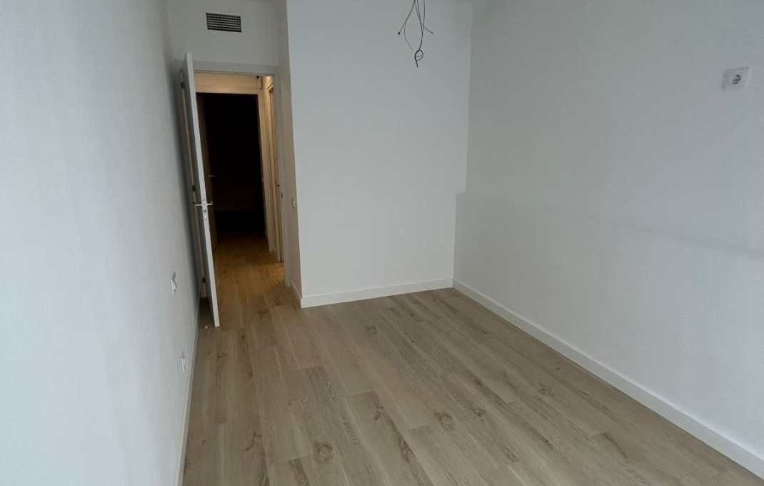 Venta - Local comercial -
Barcelona - Guinardo