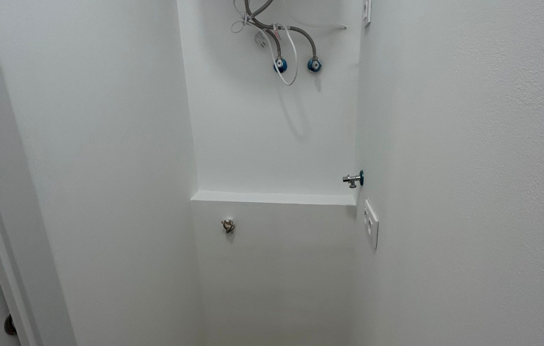 Venta - Local comercial -
Barcelona - Guinardo