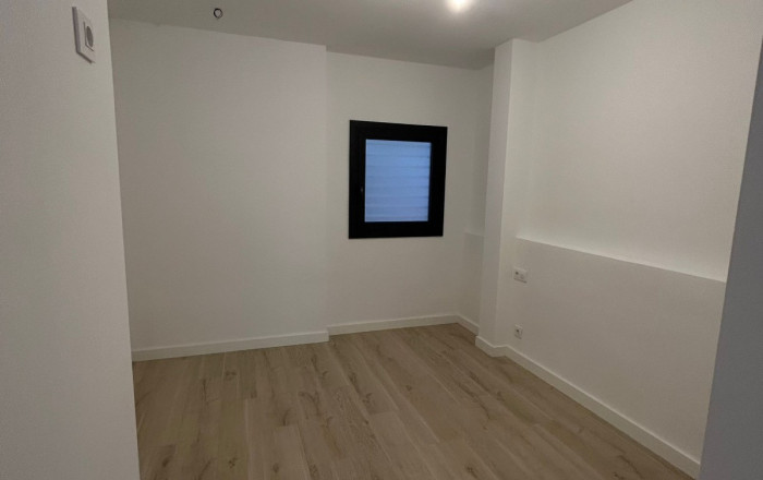 Venta - Local comercial -
Barcelona - Guinardo