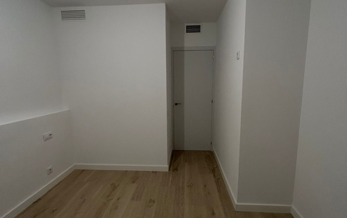 Venta - Local comercial -
Barcelona - Guinardo