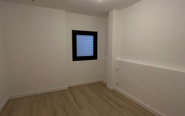 Venta - Local comercial -
Barcelona - Guinardo