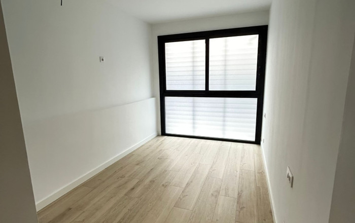 Venta - Local comercial -
Barcelona - Guinardo