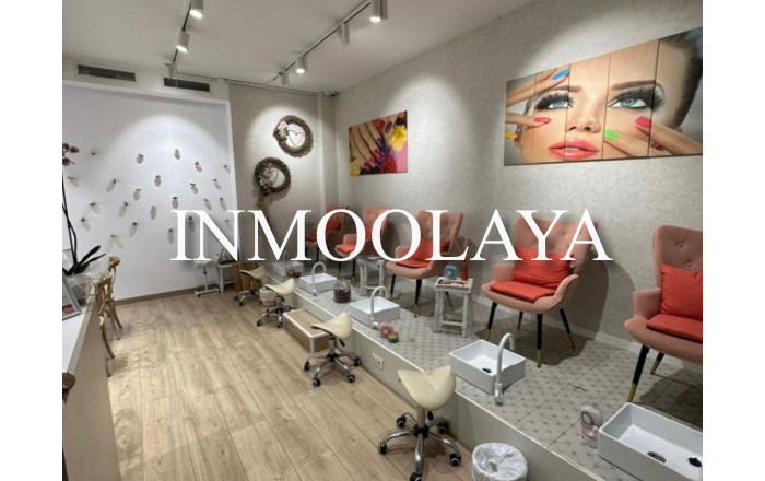 Traspaso - Peluquerias y Estetica -
Barcelona - Les corts